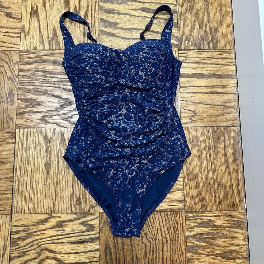 Niptuck Swim Joanne Navy One Piece size 6